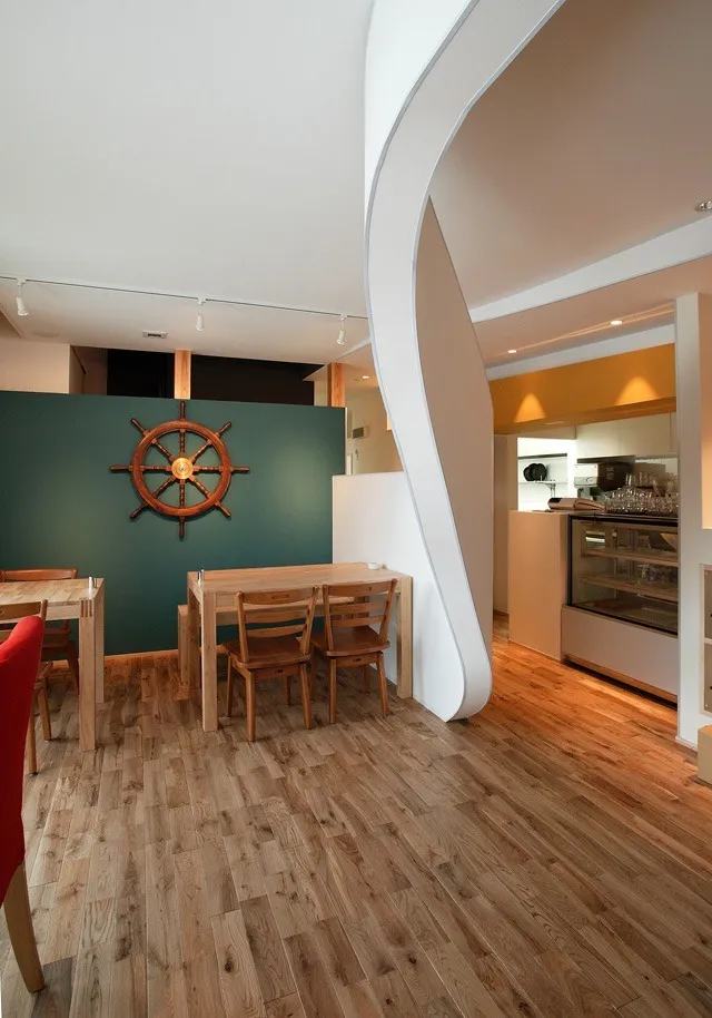 海沿いのレストラン ベイクック