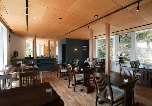 海沿いのレストラン ベイクック