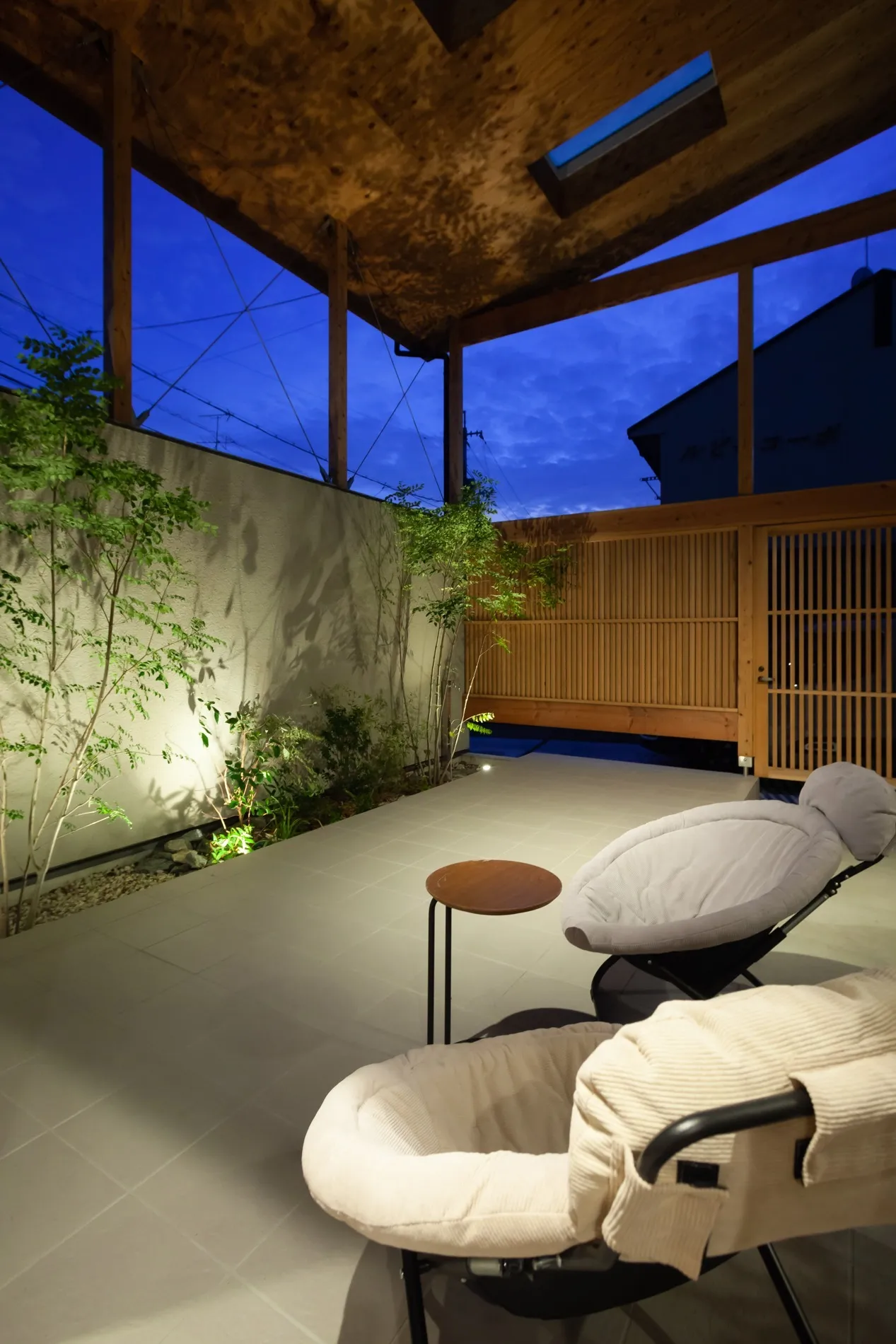 インアウトドアリビングハウス