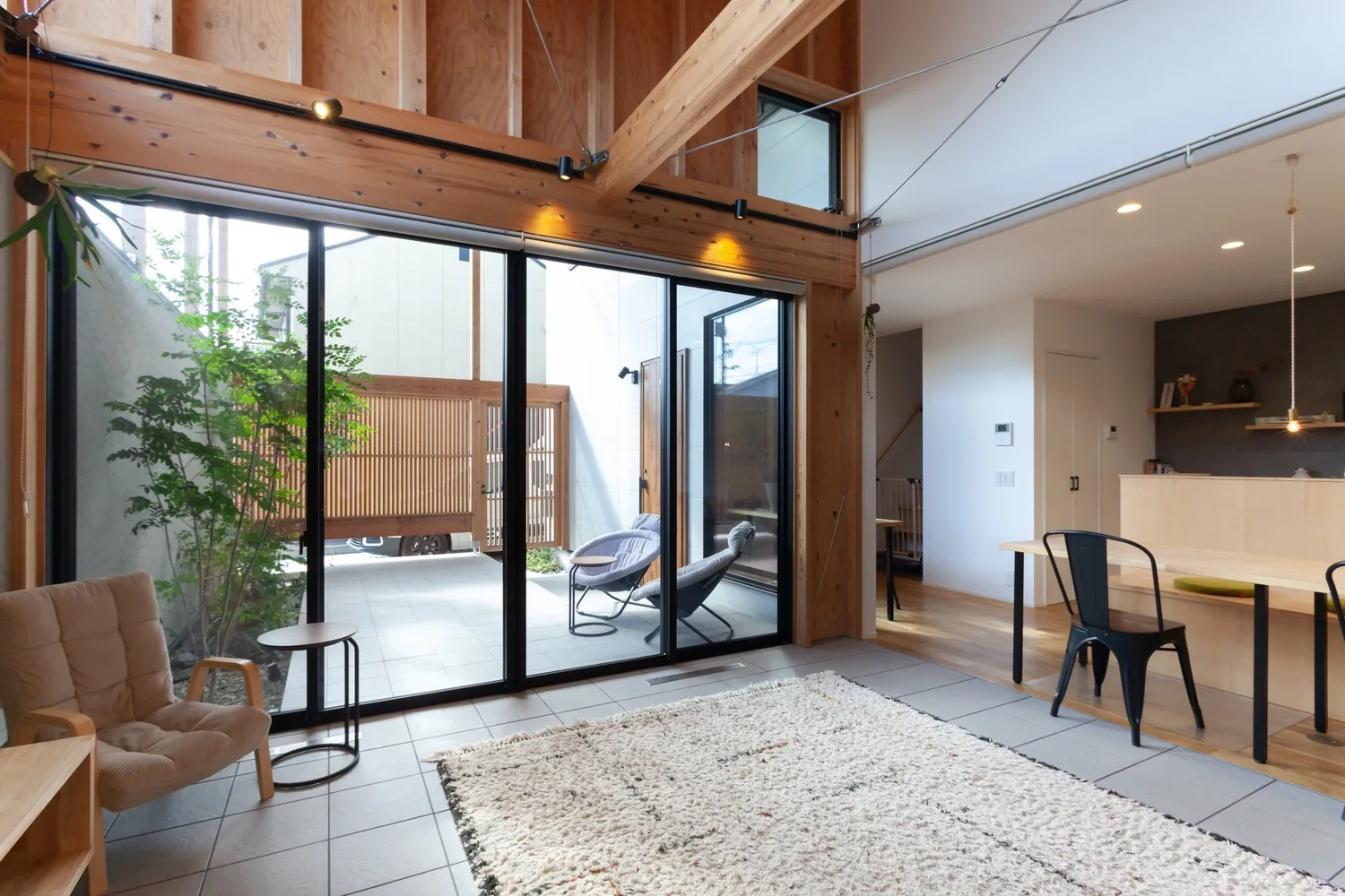 インアウトドアリビングハウス